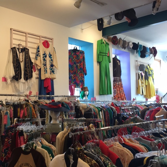 Meet your Posher, The Vintage Haberdashery STL - Picture 2 of 16